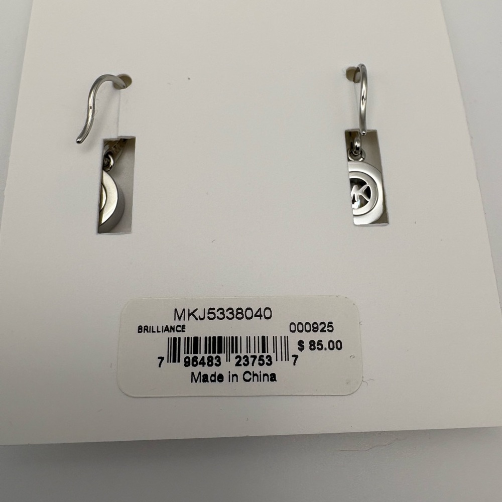 Michael Kors Silver Crystal Pendant Necklace with Matching Earrings - Picture 3 of 4